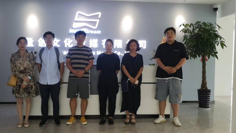 抖音短视频素材网站：揭秘背后的运营之道